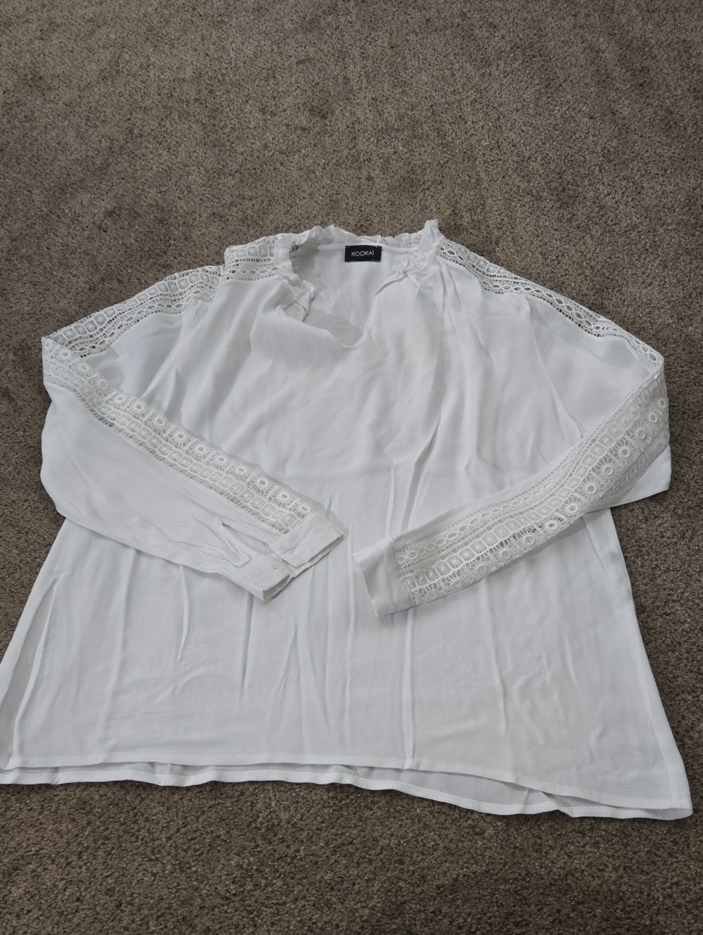 KOOKAÏ Lace Detail Blouse – Size 44 🤍✨